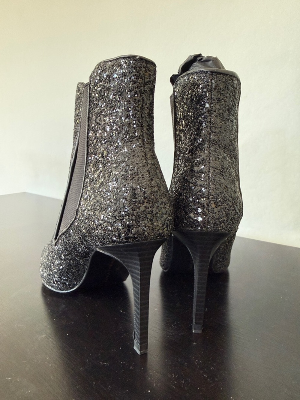 NWOT Zara Trafaluc Glitter Pointed Toe Ankle Boots Size 36
